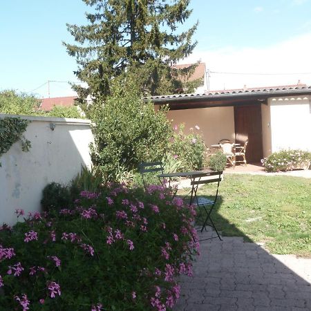 Vila L'Escale Dijonnaise Exteriér fotografie